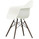 Vitra - Eames Plastic Armchair DAW, Ahorn dunkel / weiß (Kunststoffgleiter basic dark)