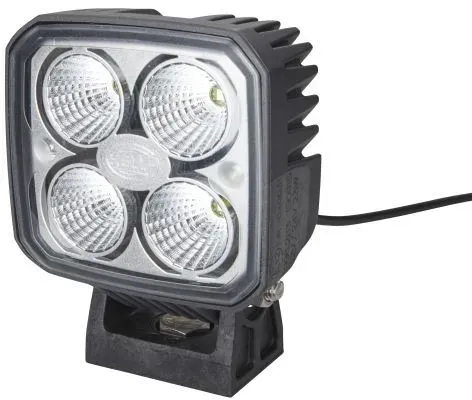 LED Arbeitsscheinwerfer HELLA - 500mm Kabellänge, weitreichende Ausleuchtung, 12V & 24V Nennspannung