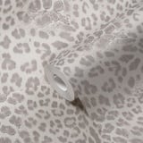 A.S. Création Livingwalls Tapete Animal Print Leopardenmuster Felloptik Grau Weiß 385235 Vliestapete Tiere 10,05x0,53m 385235