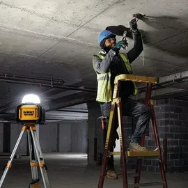 DeWalt Akku-Baustellenstrahler 18V (Basisversion) DCL074-XJ
