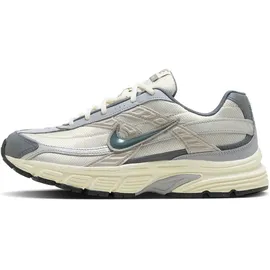 Nike Initiator Herren Light Bone / Smoke Grey / Coconut Milk 43