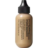 MAC Studio Radiance Face and Body Radiant Sheer Foundation C2 50 ml