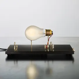 Ingo Maurer I Ricchi Poveri - Monument for a Bulb