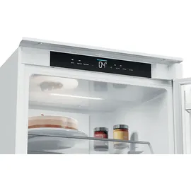Haier HBQW5518D Einbau-Kühlgefrierkombination (251 l, 1772 mm hoch, Weiß)