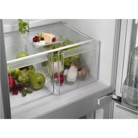 AEG TSC5S141DS Einbau-Kühlgefrierkombination (217 l, 1441 mm hoch)