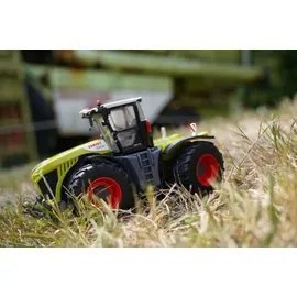 TOMY Britains Claas Xerion 5000 Traktor