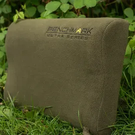 AVID Carp Benchmark Ultra Memory Foam Kissen 49 x 30 cm Grün