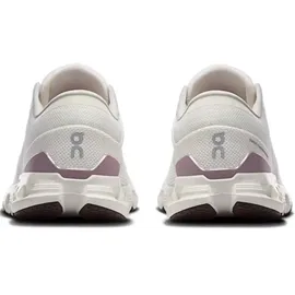 On Cloud X 4 Damen Ivory / Heron 39