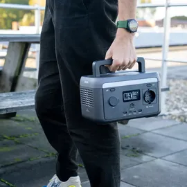 Xtorm Smart Power Station 300W - Xtreme Power 2