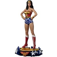 Iron Studios Warner Bros Wonder Woman Lynda Carter Vinyl Figure