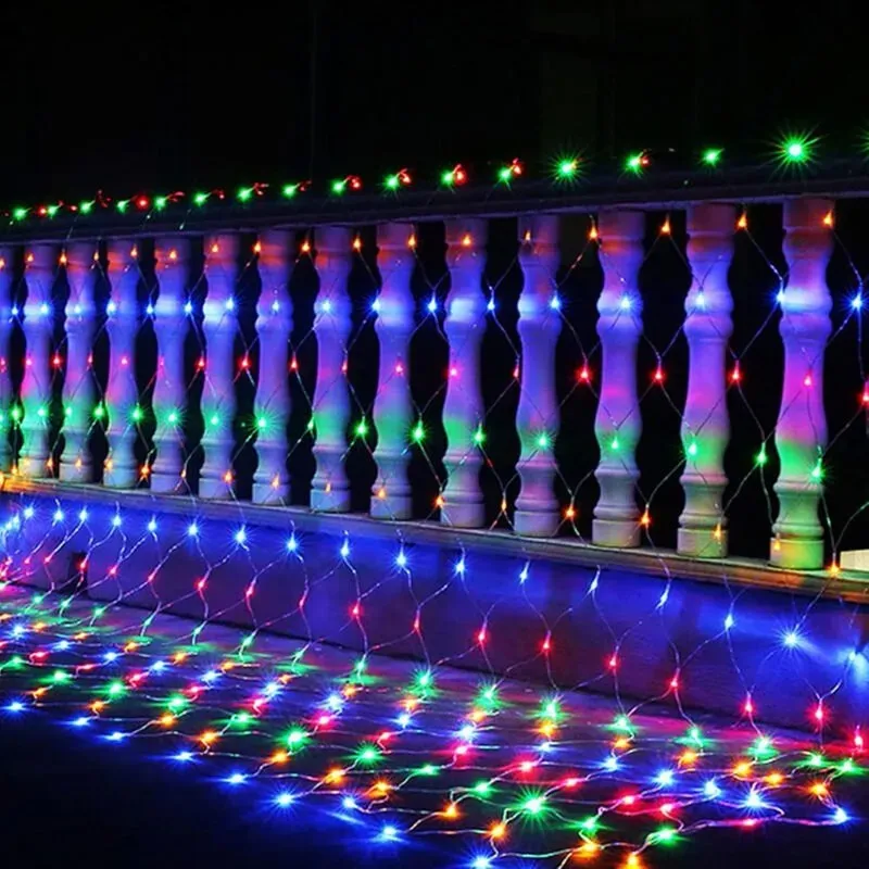 [ Auslaufartikel ] Yakimz LED-Netzbeleuchtung 3 x 2 m, 200 LEDs, bunte RGB-Lichterkette, wasserdicht, Atmosphärische Weihnachtsbeleuchtung für Garten, Balkon und Hochzeit