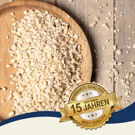 Lyra Pet Erdnusskerne weiß gehackt 10 kg in 30 L Tonne