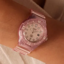 Casio Collection Resin 34,2 mm LRW-200HS-4EVEF
