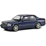 Solido Mercedes-Benz W124 E60 AMG blau 1:43 Modellauto