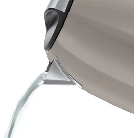 Russell Hobbs Colours Plus 1,7 l Braun
