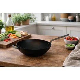 RONNEBY BRUK Ultra Light Professional Wok-Pfanne, Ø 32 cm, mit Schmiedeeisengriffen",