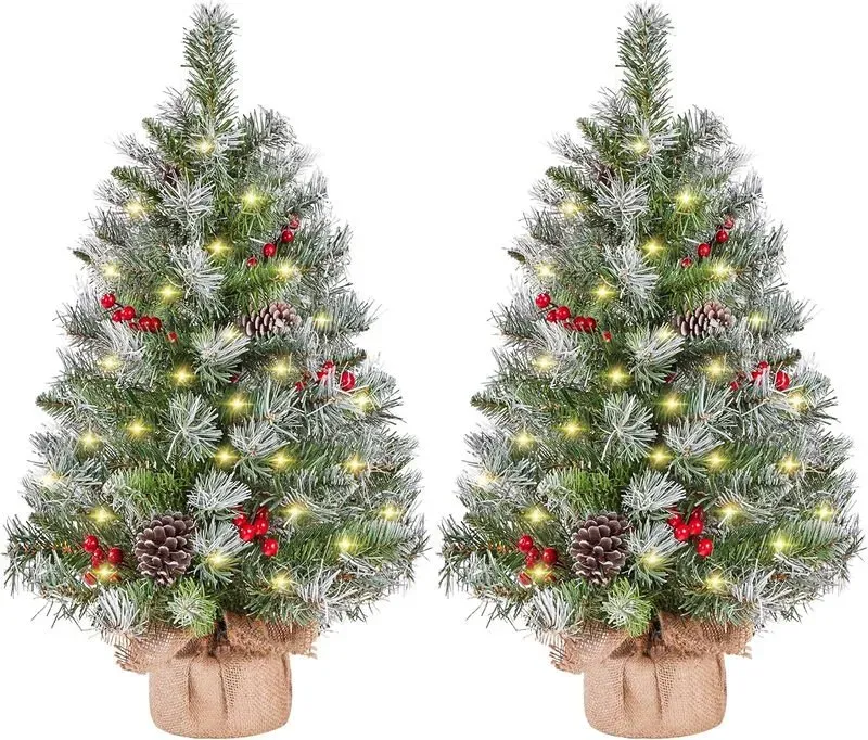 Yaheetech Set mit 2 90 cm Tisch-Weihnachtsbäumen, batteriebetriebener Mini gefrosteter Weihnachtsbaum aus Kunststoff mit Tannenzapfen, Beeren, 50 warmweißen LED-Lichtern und Betonsockel mit Jutebezug, Grün