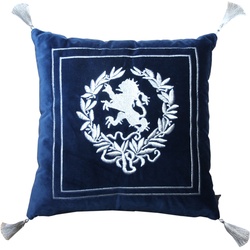 Casa Padrino Luxus Deko Kissen Wappen Dunkelblau / Silber mit Troddeln 45 x 45 cm - Feinster Samtstoff - Luxus Wohndeko