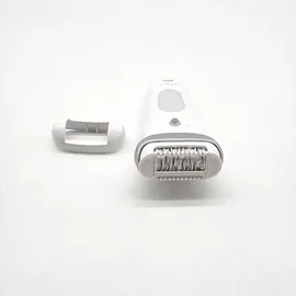 Braun Silk-épil 7 7-011 Weiß/Silber