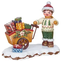 Hubrig Volkskunst GmbH Winterkinder Geschenkekind 8 cm braun/bunt/grün