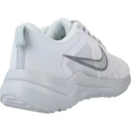 Nike Downshifter 12 Damen White / Pure Platinum / Metallic Silver 38