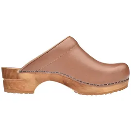 Sanita Clog in Braun