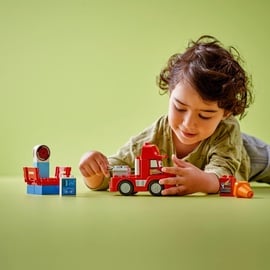 LEGO DUPLO - Mack beim Rennen