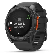 Garmin fenix 8 AMOLED 51 mm schwarz / schiefergrau mit QuickFit Silikon-Armband 26 mm