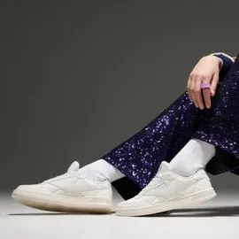 Reebok Court Advance Chalk / Blupea / Vecred 37