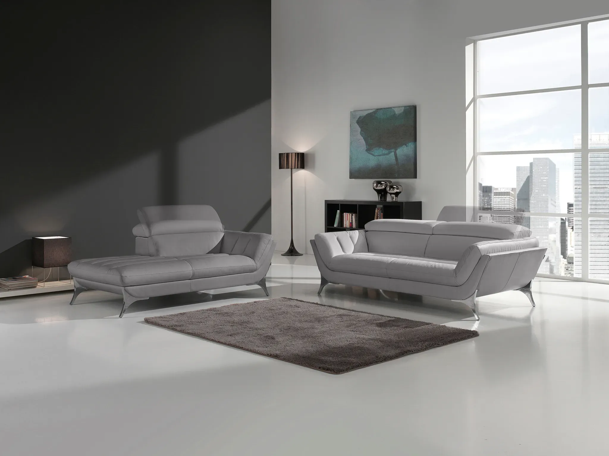 Polstergarnitur EGOITALIANO "Sueli", grau (stahl,), B:180cm T:110cm, Leder »NUVOLE« (Echtes Rindsleder). Halbnatürliches, halbnarbiges Rindsleder mit einer natürlichen Körnung von 1, 2 bis 1, 4 mm. Dieses Leder hat eine weiche, wachsartige Hand mit mattem Aussehen und einem Wolkeneffekt. Es handelt sich um ein Naturleder, das die ursprünglichen Eigenschaften der Lederhäute nicht verändert. Das Vorhandensein von verheilten Narben, Körnungsunterschiede, Falten, Adern, Unterschiede in den Farbtönen und andere Spuren, die die Natur auf diesen Fellen hinterlassen hat, sind ein Beweis für die absolute Echtheit und das Zeugnis ihres großen Wertes. Leder »BACIO« (echtes Rindsleder). Halbnarbiges Naturleder mit einer Dicke von 1, 6-1, 8 mm. BACIO hat eine weiche und wachsartige Hand mit halb undurchsichtigem Aussehen. Es handelt sich um ein Naturleder, das die ursprünglichen Eigenschaften der Lederhäute nicht verändert. Das Vorhandensein von verheilten Narben, Körnungsunterschiede, Falten, Adern, Unterschiede in den Farbtönen und andere Spuren, die die Natur auf die, Sitzmöbel-Sets, bestehend aus Sofa und Recamiere, Kopfteilverstellung, Bezug Leder