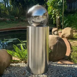 könige hausdeko gmbh Kugelbrunnen Ø25cm mit LED auf zylindrischen Edelstahl Eimer H60cm