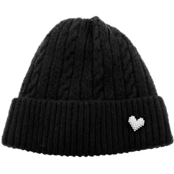 Strickmütze mit Herzmotiv für Damen und Mädchen mit Flechtmuster