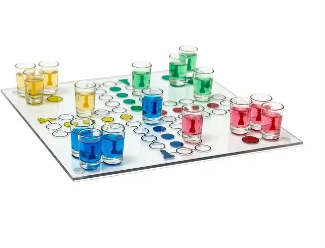 Relaxdays 10x Drinking Ludo Spiel Grün,Rot,Transparent