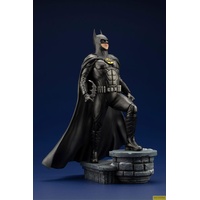 Kotobukiya DC Comics ARTFX Statue 1/6 The Flash Movie Batman 34 cm