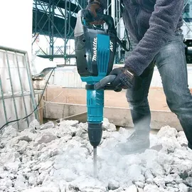 Makita HM1214C