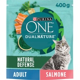 PURINA ONE Dualnature Trockenfutter für Erwachsene, reich an Lachs und mit natürlicher Spirulina, 8 Stück