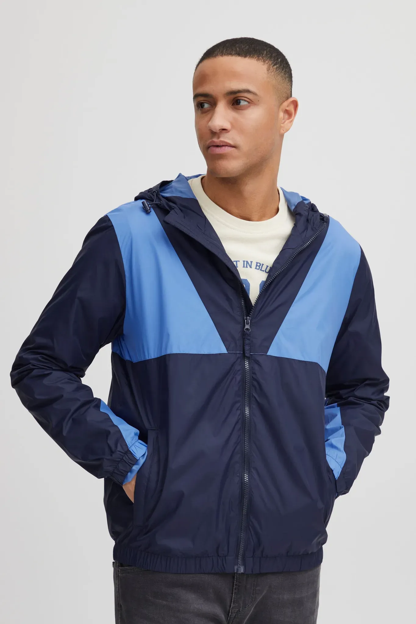 Regen- und Matschjacke BLEND "BLEND BHOuterwear" Gr. M, blau (dress blues) Herren Jacken Übergangsjacken