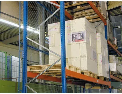 Gitterrückwand blau/verzinkt 2700x1000mm