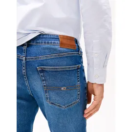Tommy Hilfiger Gerade Jeans TOMMY JEANS "Scanton Slim", Herren, Gr. 30, Länge 30, blau (denim medium), Denim/Jeans, Obermaterial: 98% Baumwolle, 2% Elasthan, unifarben, slim fit lang, Jeans, Mit Markenlabel aus Leder hinten