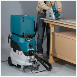 Makita VC4210M