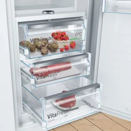 Bosch Serie 8 KIF82PFE0 Einbaukühlschrank (269 l, 1772 mm hoch)
