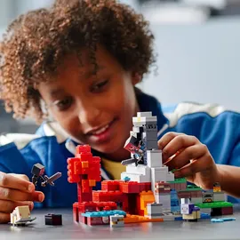 LEGO Minecraf Das zerstörte Portal 21172