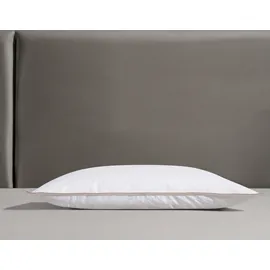 OBB Emilias Federkissen 80 x 80 cm Weiß