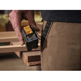 Stabila BM 300, 5 m (16'), doppelseitige cm/inch-Skala,