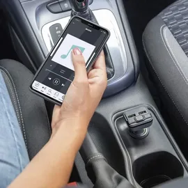Hama FM-Transmitter mit Bluetooth-Funktion