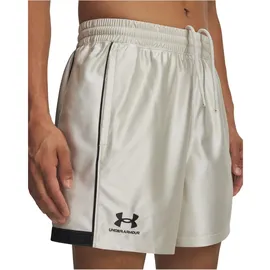 Under Armour 96 Terrace Shorts Weiß/Schwarz XXL