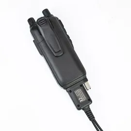 PNI Escort HP 82, Multistandard, 4W, 12V, AM-FM, NRC, Dual Watch, Roger Beep, regelbarer ASQ SQ, VOX Schwarz