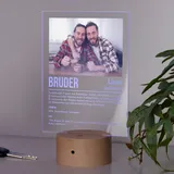 LAUBLUST Design Glas Bild mit Foto Acrylglas, Drei Holzsockel - Personalisiertes Geschenk mit Bild: Definition wie im Duden | ca. 15x20 cm - Fotogeschenk für Bruder zu Weihnachten, Geburtstag, Neujahr