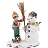 Hubrig Volkskunst GmbH Winterkind Junge mit Schneemann 11 cm bunt/grün/rot
