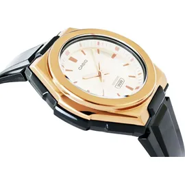 Casio Collection Resin 42 mm LWA-300HRG-5EVEF